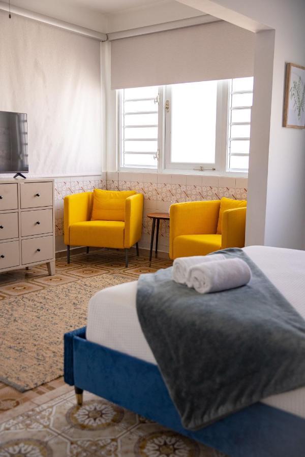 La Buena Vida Inn San Juan Bagian luar foto